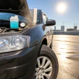 Canicule : comment la chaleur met en danger votre voiture et pèse sur les assureurs