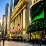 Wall Street gagne du terrain après un CPI conforme et des résultats favorables pour l'IA
