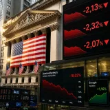 Wall Street recule : la correction des valeurs liées à l'IA pèse sur les indices
