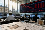 Les Bourses européennes terminent en légère baisse, prudence avant la saison des résultats