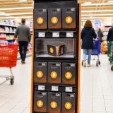 2 284 magasins Carrefour vendent désormais des cartes pour acheter du Bitcoin en France