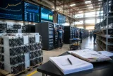 Les mineurs de Bitcoin se convertissent à l’IA : un pivot industriel qui interroge la gouvernance