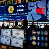 Bitcoin stable mais sous tension : Trump, la guerre en Iran et la percée des actions tokenisées