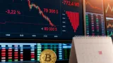 Le Bitcoin glisse sous 80 000 $ après des sorties massives d’ETF et à la veille de la Fed