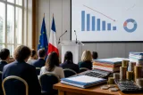 Le gouvernement cible 3 milliards d'euros d'économies pour l'État et la Sécu, tensions sur les collectivités