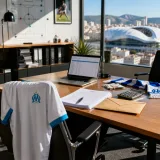 L'OM courtise Ilan Kebbal : un recrutement conditionné aux ventes et aux équilibres financiers