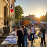 Incendies dans le Var : l’État active des mesures d'urgence pour reloger et indemniser les sinistrés