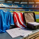 Naples cible Gabriel Martinelli et Gabriel Jesus pour renforcer son attaque après le départ de Lukaku