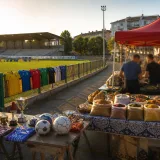 Un réfugié irakien devient président d’un club de foot et crée son emploi à Agen