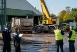 Un salarié de 52 ans écrasé par un camion et une grue : une enquête ouverte après un accident fatal chez Manoir‑France