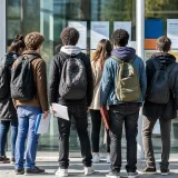 Le taux de chômage des jeunes dépasse 20 % en France : quel impact pour les entrants sur le marché du travail ?