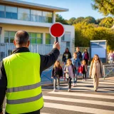 La Seyne recrute des agents pour sécuriser les traversées piétonnes devant les écoles