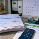 Hausse des tarifs d'électricité de 2,5% et revalorisation du Livret A : ce que cela change pour les ménages