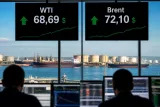 Le pétrole retrouve ses niveaux d’avant-conflit; Wall Street porté par l’IA et les puces
