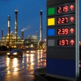 La Fed maintient sa ligne malgré la hausse du pétrole, un nouveau facteur d'incertitude pour les prix de l'énergie