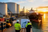 L'AIE voit une reprise de la demande pétrolière mais reste prudente face aux risques au Moyen‑Orient