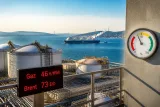 Attaque près du détroit d'Ormuz : hausse des prix du gaz et du pétrole, inquiétudes sur les stocks européens