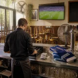 Bars et restaurants anticipent une baisse de 30% de CA après l’élimination des Bleus