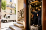 2AàZ Ascenseurs : l’artisanat indépendant qui reconquiert les copropriétés parisiennes