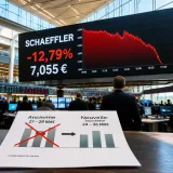 Schaeffler rabote ses objectifs de ventes et fait plonger son action à Francfort