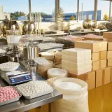 Médicis : comment une confiserie française artisanale atteint près de 7 millions d'euros de chiffre d'affaires