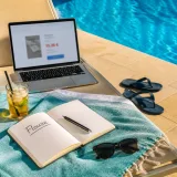 Un cahier de vacances pour comprendre l'épargne : la start-up qui veut rendre l'investissement accessible