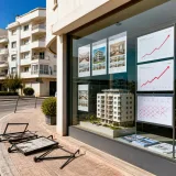En Tunisie, les prix grimpent tandis que la contraction des ventes s’atténue