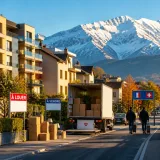 Hausse des départs de Suisses vers la France : le logement pèse sur le Grand Genève et l’Ain