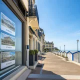 Prix immobiliers : la Côte Fleurie tire le Calvados vers des records, Deauville en tête