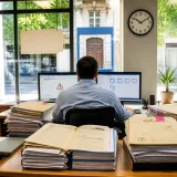 Une attaque supprime la base du registre foncier roumain et fige les transactions immobilières