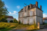 Château de Grange Marie : le prix passe de 1,5 M€ à 1,3 M€ un an après la mise en vente