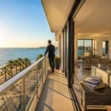 La vue sur mer peut doubler le prix d’un logement à Cannes et gonfle les primes sur tout le littoral