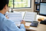 Retenue à la source : le seuil relevé à 5 millions de VND, qui est concerné et que déclarer