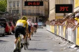 Mads Pedersen s'impose à Foix, Torstein Traeen prend le maillot jaune ; Pogacar lâche le leadership