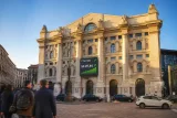 Les marchés européens reprennent des couleurs, le MIB franchit les 52 200 points sous l’effet des anticipations monétaires