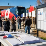 Des règles de publicité référendaire contestées en Alberta: le débat sur la transparence des dépenses s'envenime