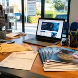 Des poursuites après des annonces laissant croire à un service officiel de passeport