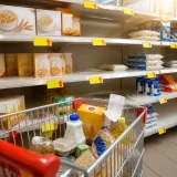 Les prix alimentaires mondiaux au plus haut depuis près de quatre ans : quel impact sur le porte-monnaie des foyers ?
