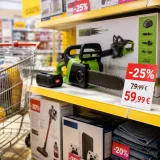 Tronçonneuse électrique à -25% : une bonne affaire pour entretenir son jardin à moindre coût