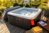 Spa gonflable 6 places à 299 € : comment ce bon plan peut transformer votre été à domicile