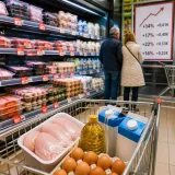 Allemagne: l'alimentation 36 % plus chère depuis 2020, tensions sur la TVA
