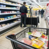 Aux États‑Unis, la consommation alimentaire recule — ce que ça change pour nos rayons