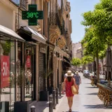 Les soldes d'été 2026 plombés par la canicule : fréquentation en recul, ventes en légère baisse