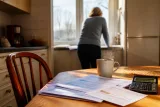 Montant plancher 2026 : ce que garantit le minimum contributif pour une femme seule