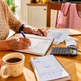 De plus en plus de retraités reprennent un emploi : les flexi-jobs se multiplient