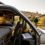 À 69 ans, vivre sa retraite en camion : comment Alain tient avec une pension modeste