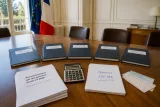 Le comité rattaché à Matignon préconise de geler les pensions jusqu’en 2030 pour résorber le déficit