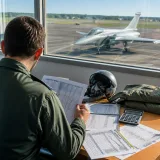 Retraite d’un ancien pilote de chasse : ce que pèse réellement la pension après 20 ans de service