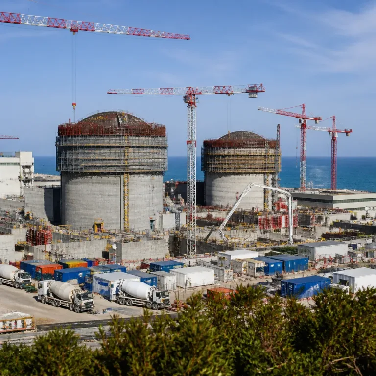 EDF et Technip Energies s'associent pour accélérer la construction des EPR2, projet à 72,8 milliards
