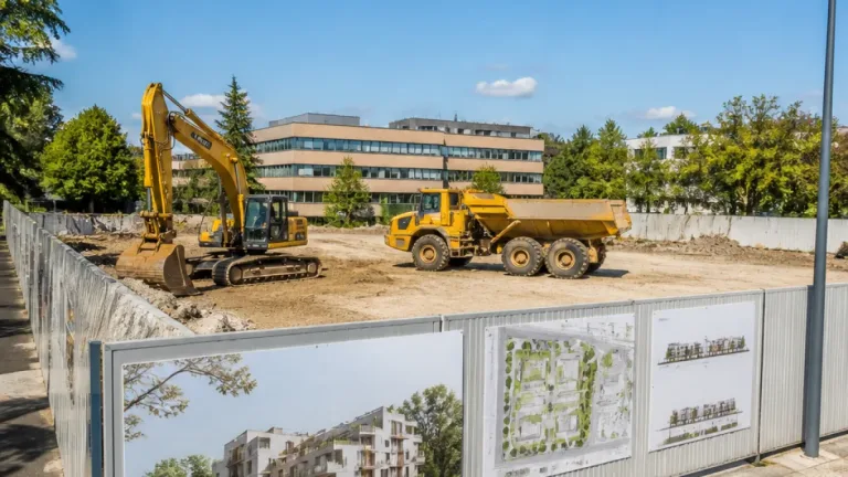 43 logements à loyer modéré sur un ancien site bancaire : un tournant foncier pour le logement social